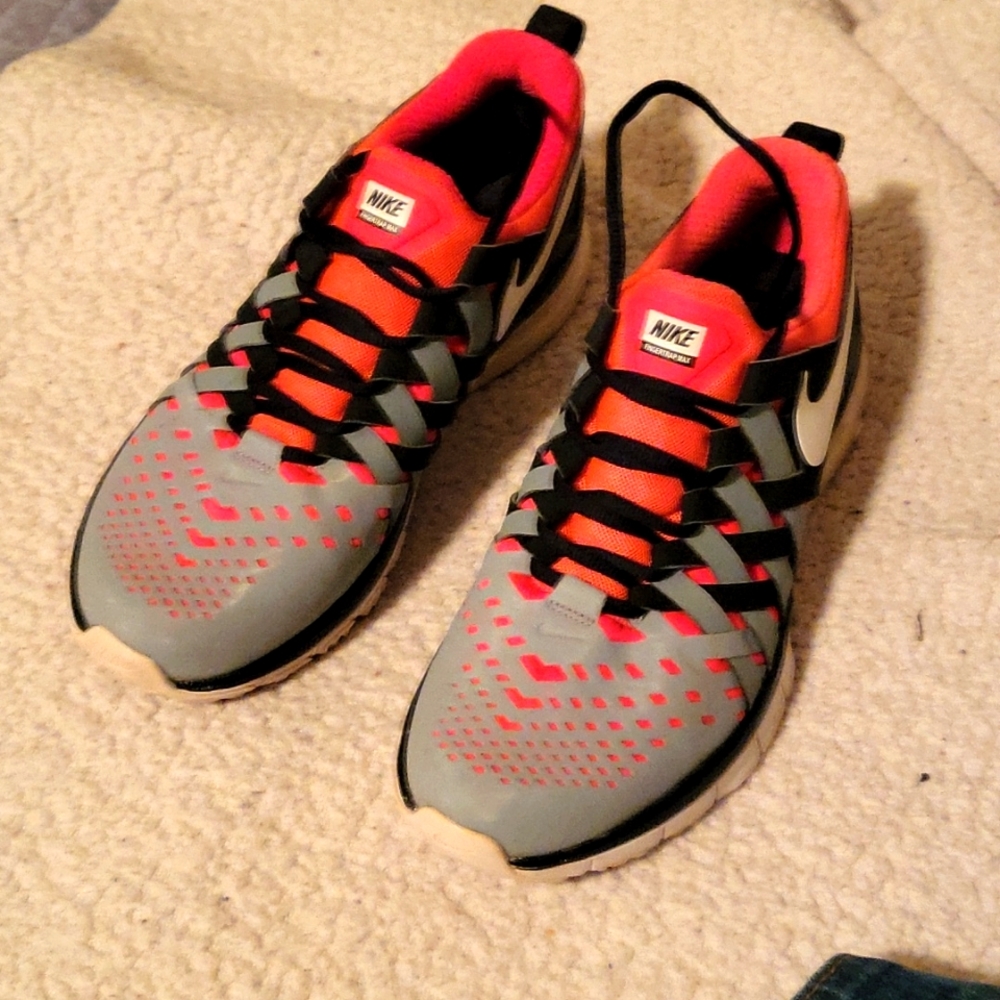 Nike fingertips max 8.5